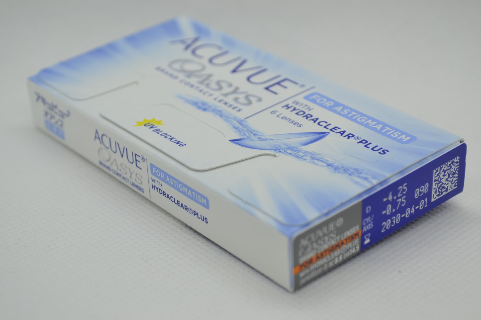 アキュビューオアシス 乱視用 (近視)のパッケージ斜め