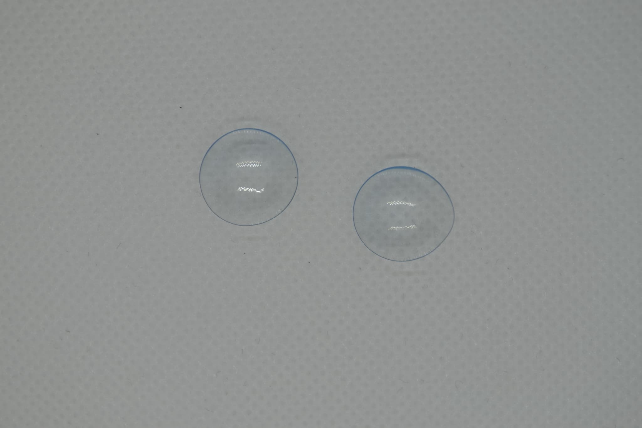 エアオプティクス プラス ハイドラグライド 乱視用の乾いたレンズ