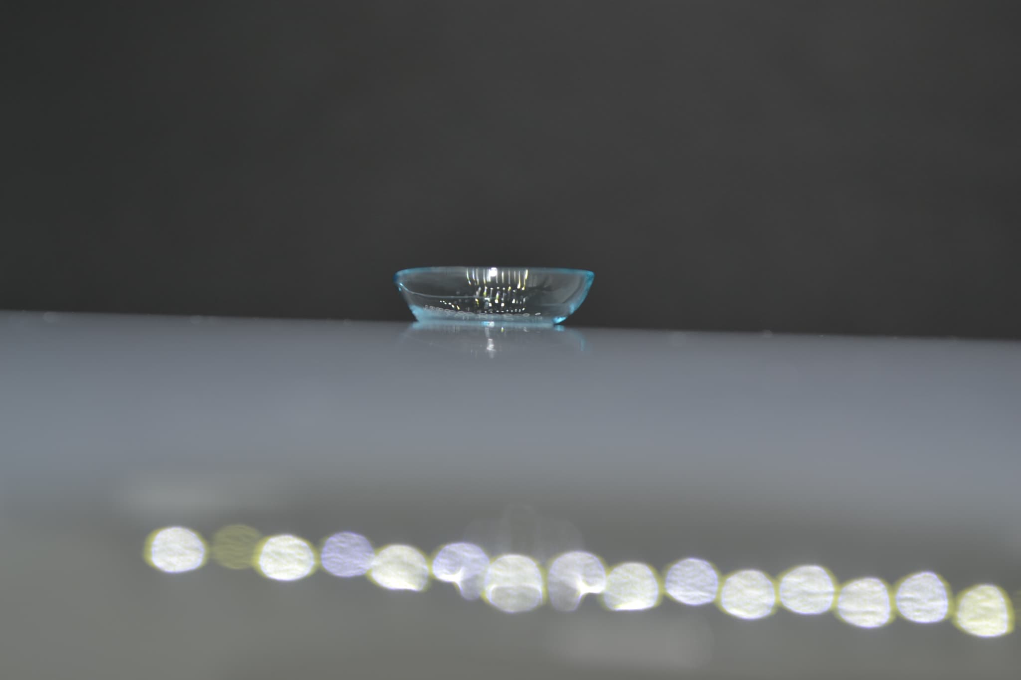 メダリスト ワンデープラス 乱視用のレンズ（表）