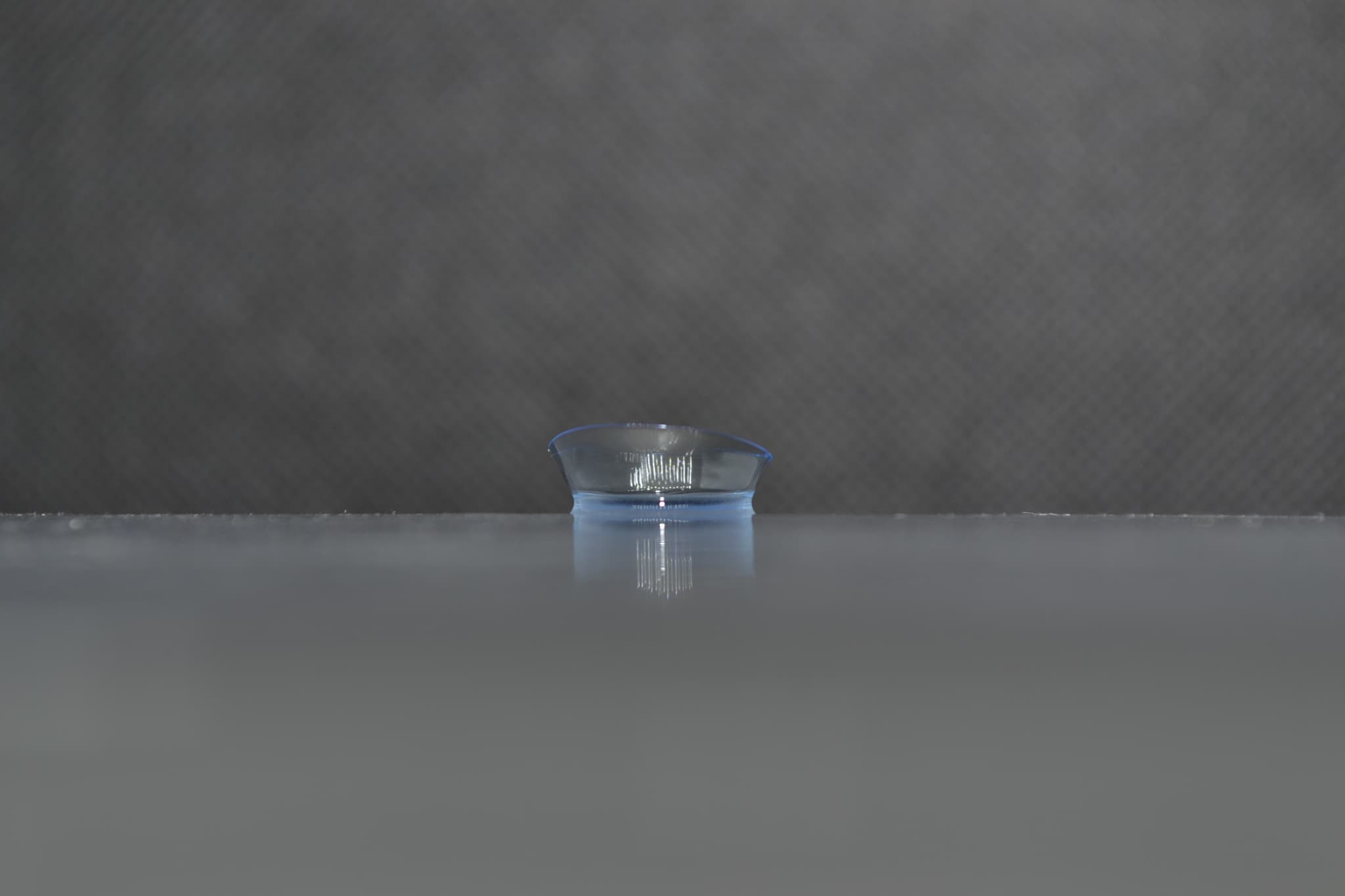 プレシジョン ワン 乱視用のレンズ（裏返し）