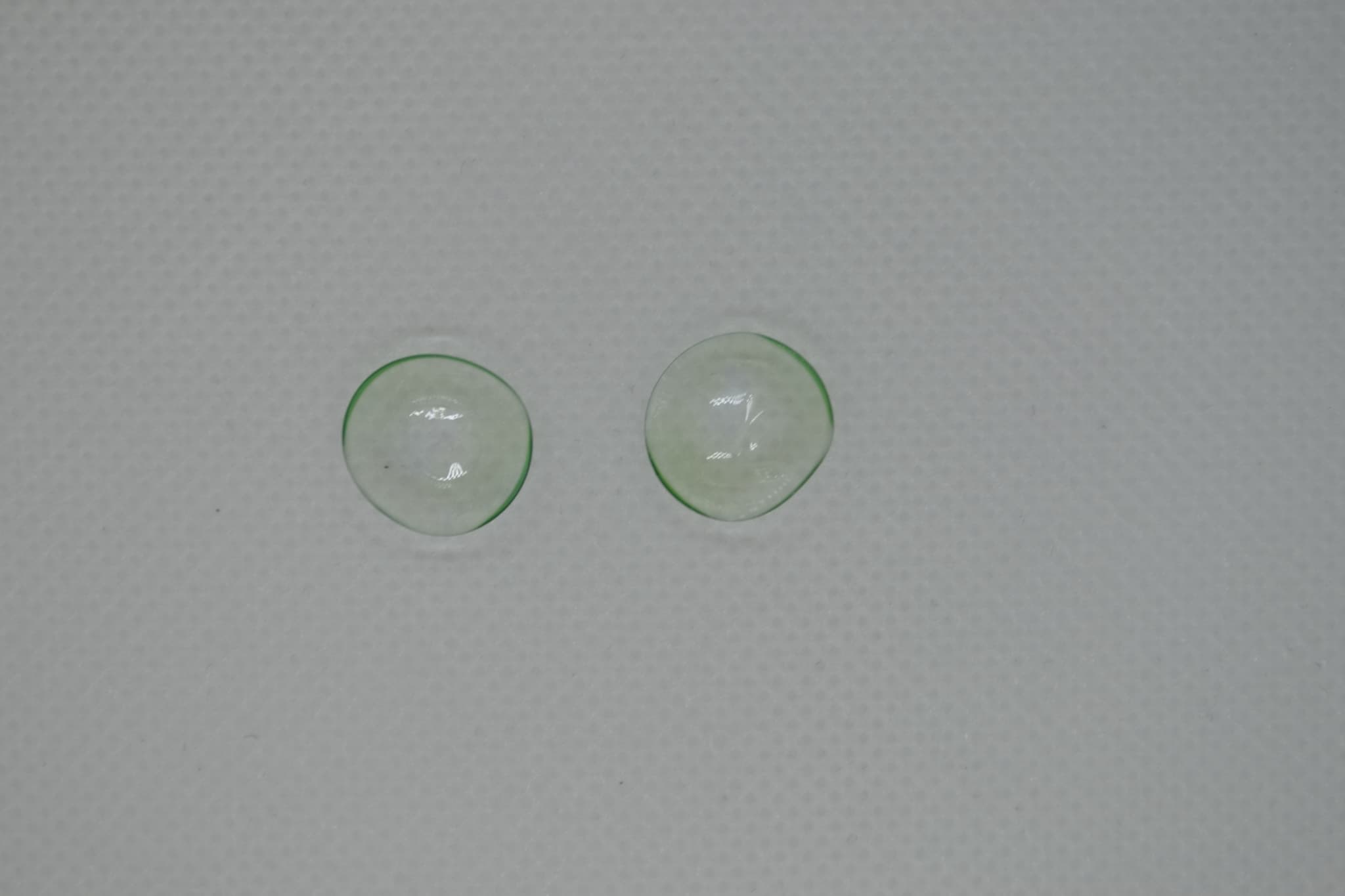 ワンデーピュアうるおいプラス乱視用 (近視)の乾いたレンズ